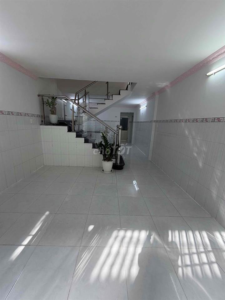 🏠 Cho thuê nhà nguyên căn 4 phòng ngủ, 2 WC