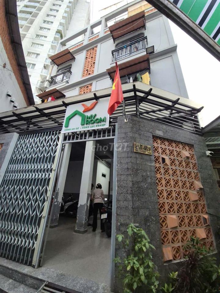 Chính chủ cần bán tòa CHDV 22 phòng dòng tiền 100tr/tháng QBình thạnh 