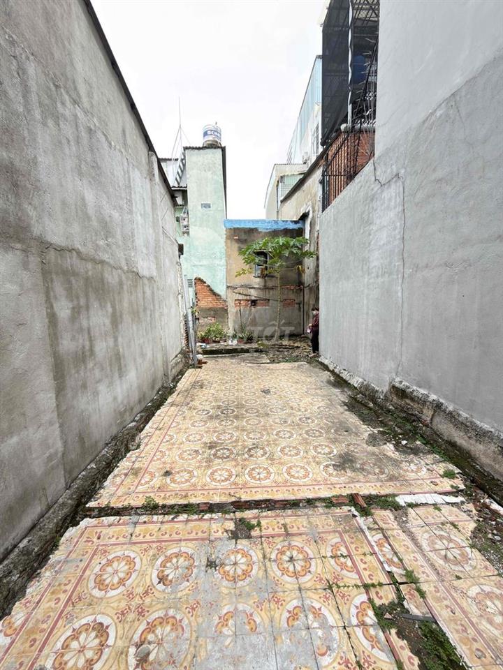 Đất ở quận 4