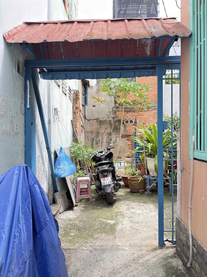 Đất ở quận 4