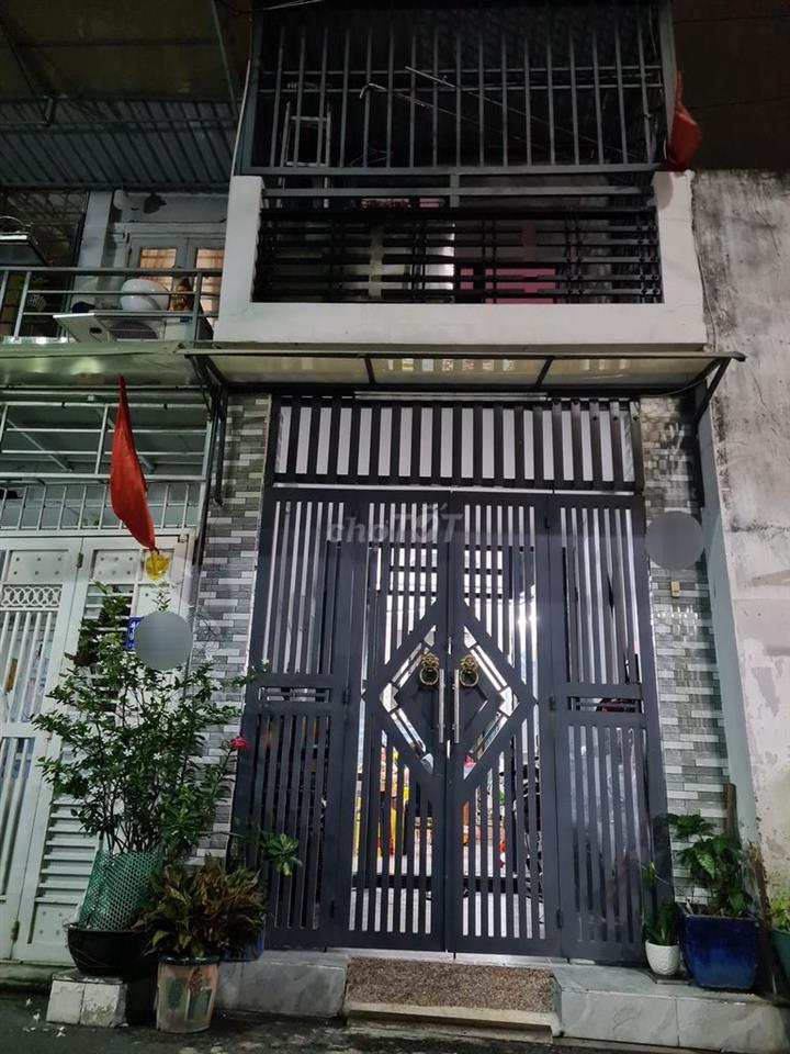 nhà bán  hẻm ôtô
