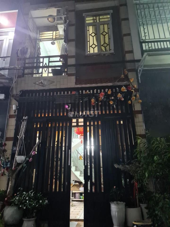 nhà bán hẻm xe hơi