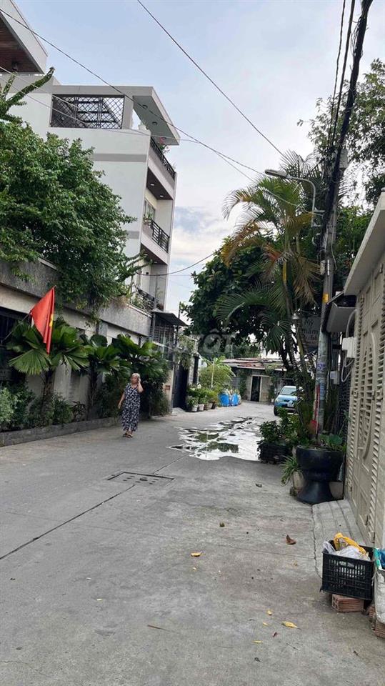 TÀI CHÍNH 4,5 TỶ CÓ NHÀ 5 TẦNG ĐƯỜNG DƯƠNG THỊ MƯỜI QUẬN 12