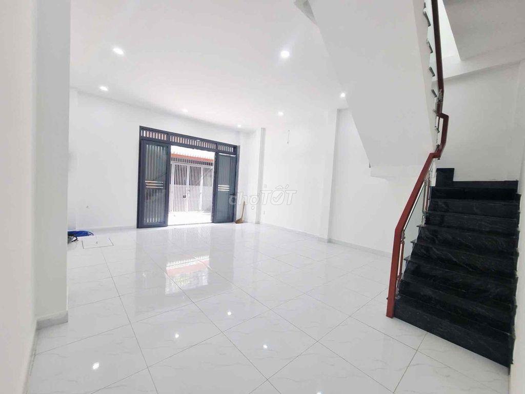 BÁN NHÀ HẺM RỘNG Ô TÔ ĐẬU CỬA ĐƯỜNG TRẦN THỊ NĂM QUẬN 12