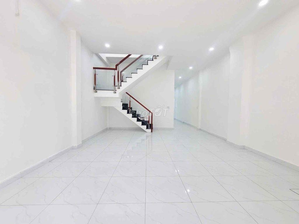 BÁN NHÀ HẺM RỘNG Ô TÔ ĐẬU CỬA ĐƯỜNG TRẦN THỊ NĂM QUẬN 12