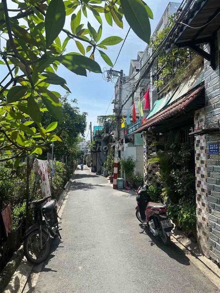 BÁN NHÀ ĐẸP GẦN LÊ VĂN KHƯƠNG-LÊ THỊ RIÊNG-QUẬN 12-SÁT GÒ VẤP