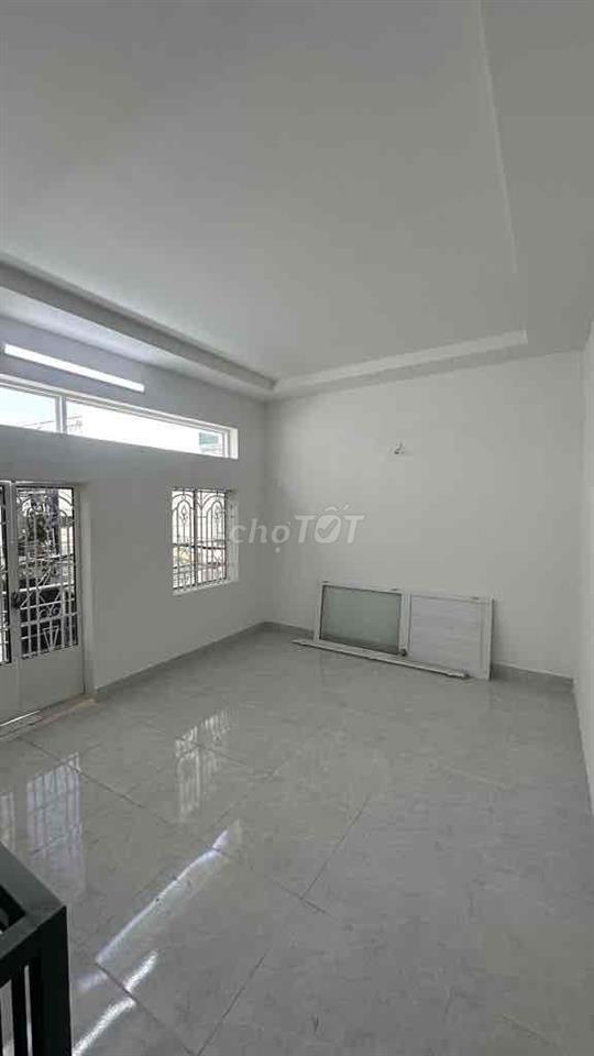 BÁN NHÀ ĐẸP GẦN LÊ VĂN KHƯƠNG-LÊ THỊ RIÊNG-QUẬN 12-SÁT GÒ VẤP