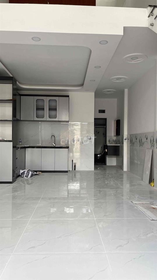 BÁN NHÀ GẦN TRƯỜNG ĐH CÔNG VIÊN PHẦN MỀM QUANG TRUNG-QUẬN 12
