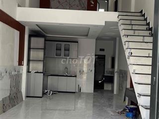 BÁN NHÀ GẦN TRƯỜNG ĐH CÔNG VIÊN PHẦN MỀM QUANG TRUNG-QUẬN 12