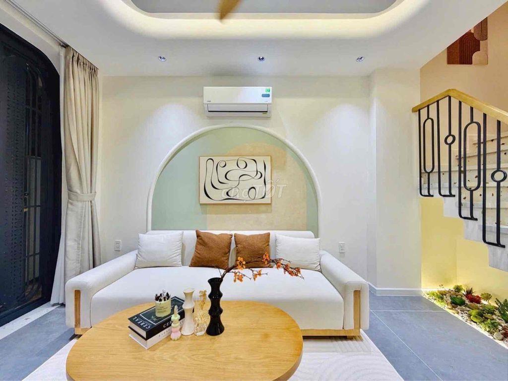 BÁN NHÀ XINH XINH Ô TÔ ĐẬU CỬA BÙI QUANG LÀ-GÒ VẤP