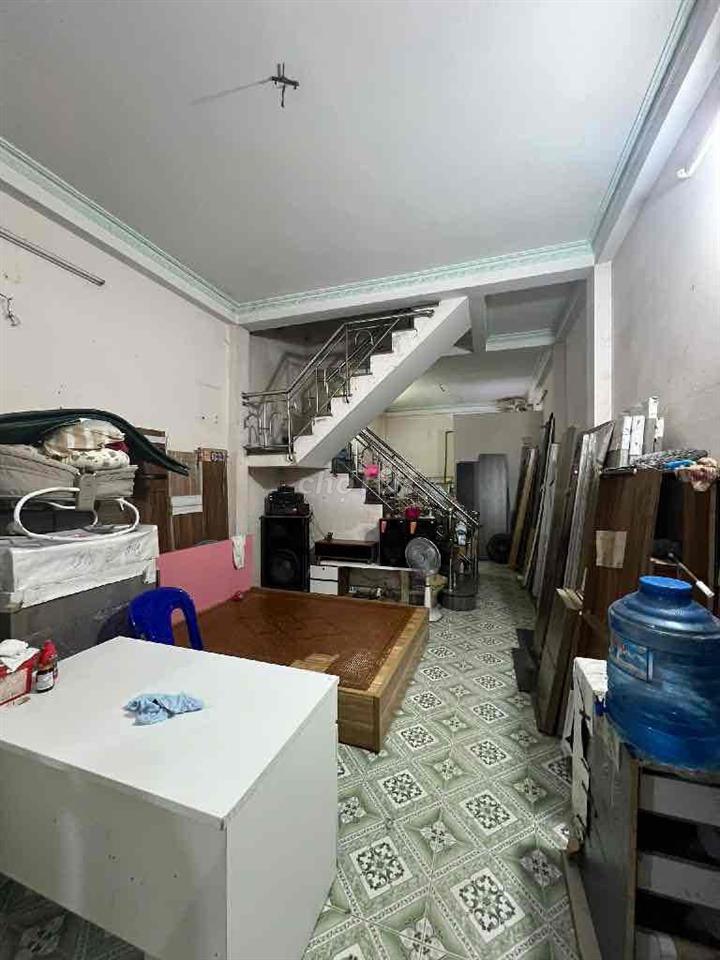 BÁN NHÀ MT NGÃ 4 TA 05 - LÊ VĂN KHƯƠNG - QUẬN 12