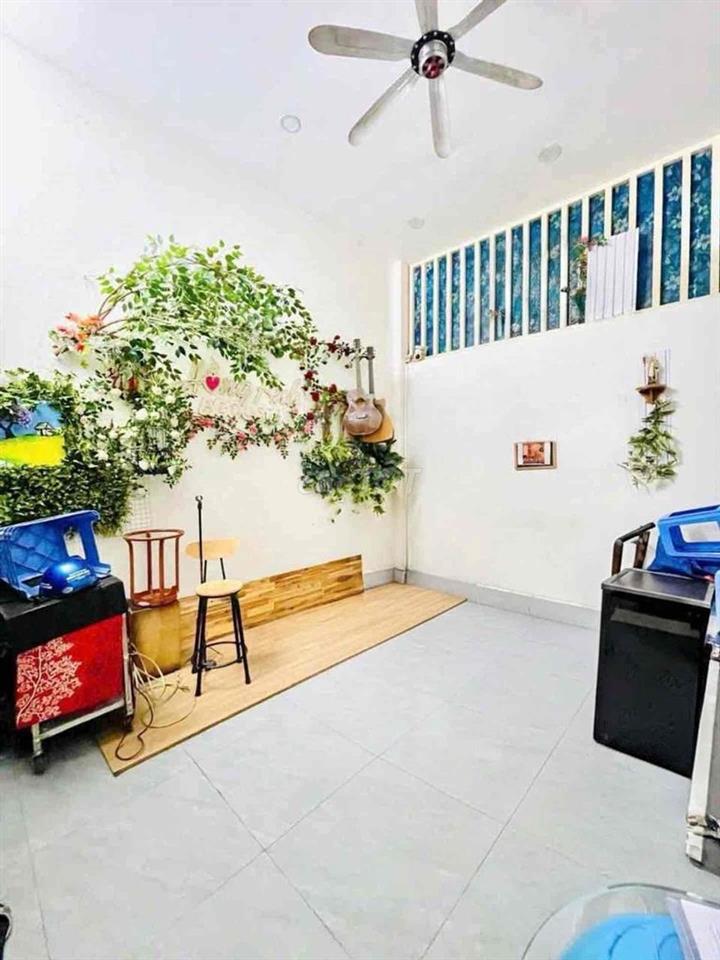 BÁN NHÀ 52m2 ĐƯỜNG TRƯƠNG THỊ HOA-QUẬN 12-GẦN MEGA HIỆP PHÚ