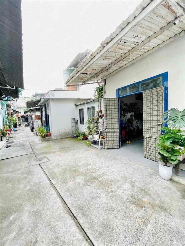 BÁN NHÀ 52m2 ĐƯỜNG TRƯƠNG THỊ HOA-QUẬN 12-GẦN MEGA HIỆP PHÚ