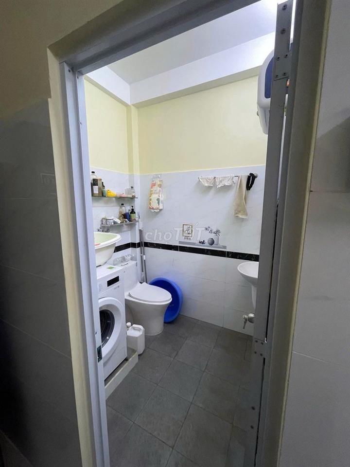 Chung cư Bà Huyện Thanh Quan, căn 2p ngủ giá 10,5tr/tháng