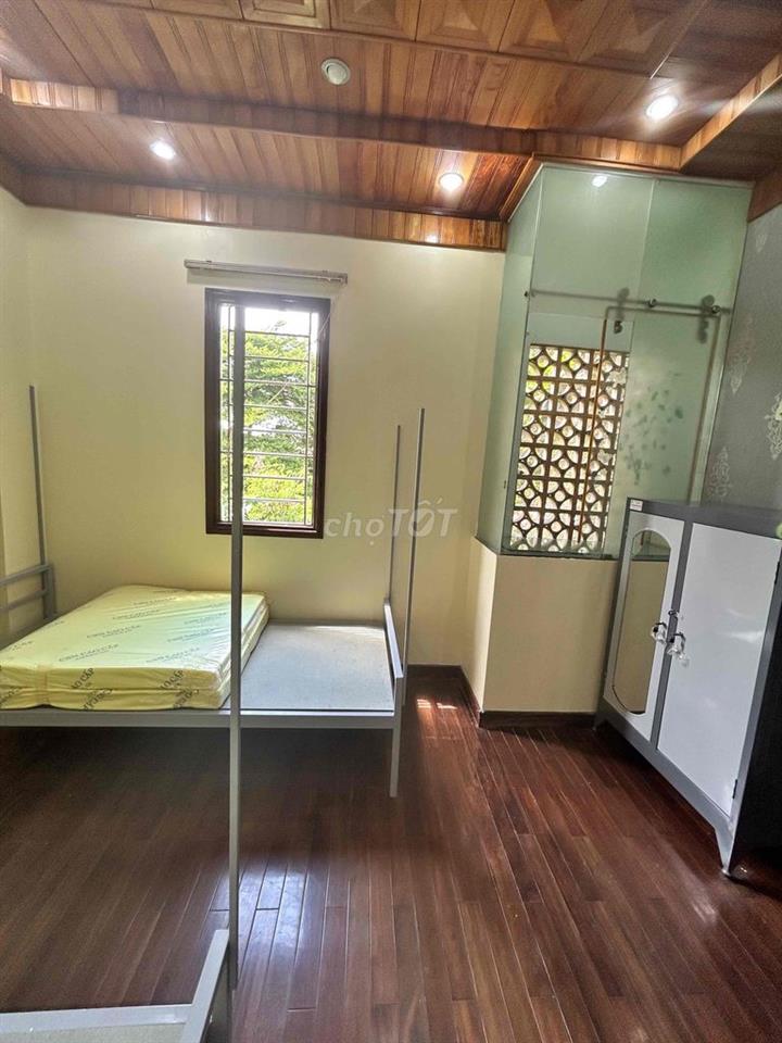 Cho Nữ hoặc Sinh Viên nữ thuê