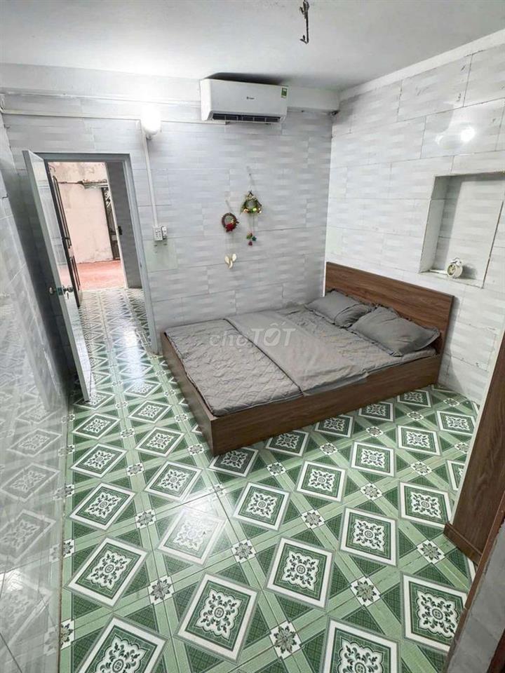 tìm người ở ghép