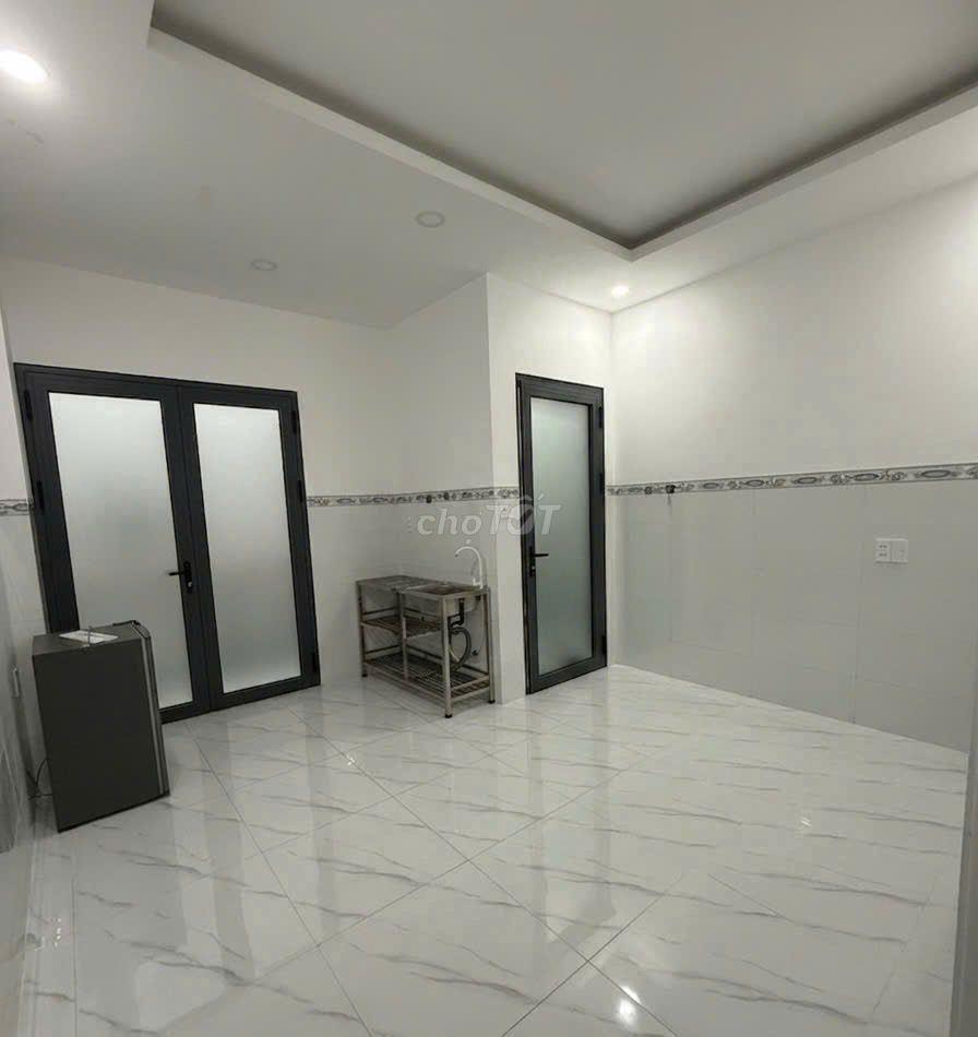 Tìm bạn nam ở ghép gần HCMUS