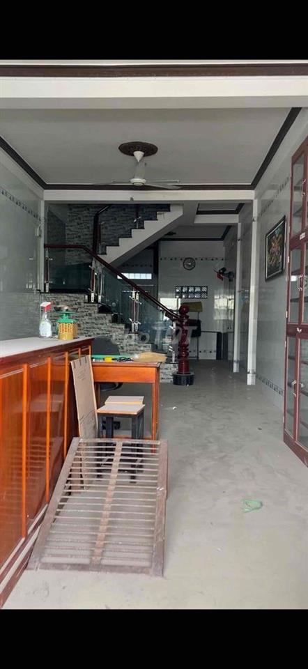 Cần bán nhà mặt tiền Chợ Tân Phước 3T2 còn TL