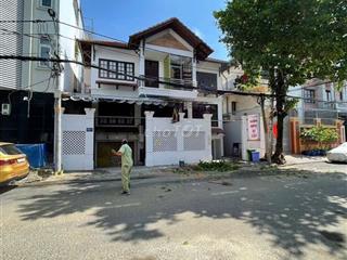 Cho thuê nhà nguyên căn 24/1 Hoàng Dư Khương. DT: 7m x 20m, 2 lầu. ST