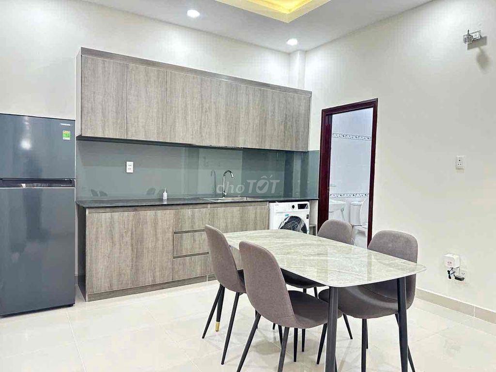 Nhượng Phòng
