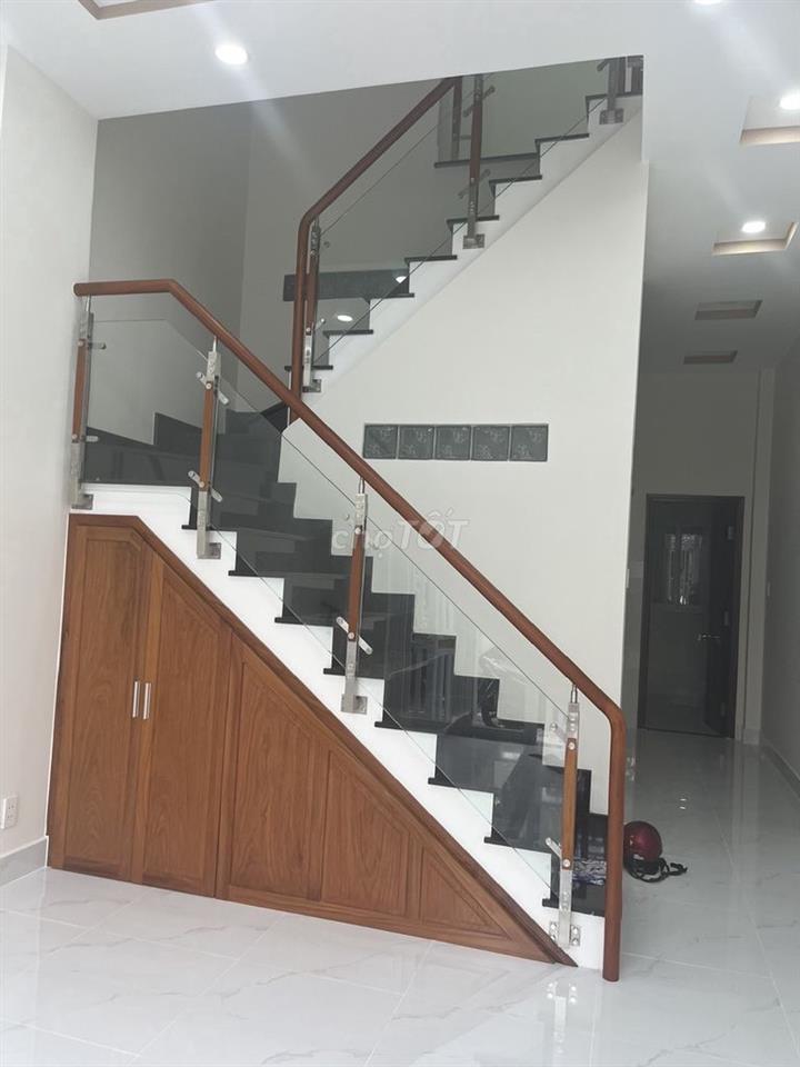 Cho thuê nhà 2 tầng, hẻm 41 Đường 39, Phường Bình Trưng Tây, Thủ Đức