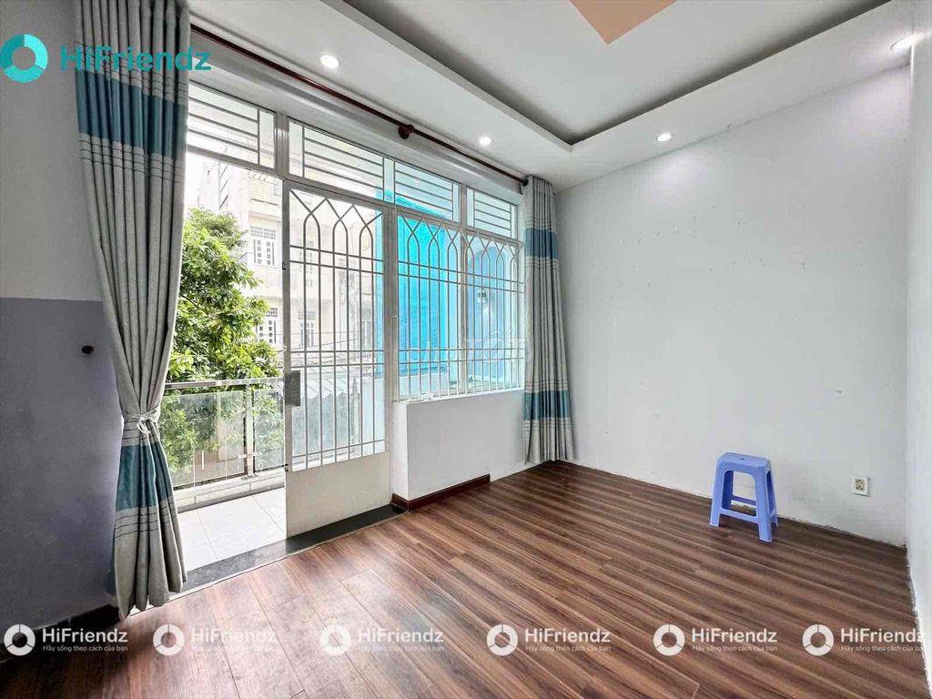 NHƯỢNG LẠI( Phòng chưa ở, ở được liền hoặc 1/9)