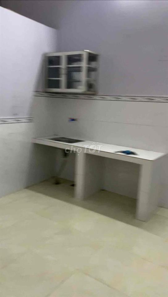 Cho thuê nhà hẻm 736 Lê Đức Thọ, 1 phòng bếp, 1PN ,wc,lối đi riêng