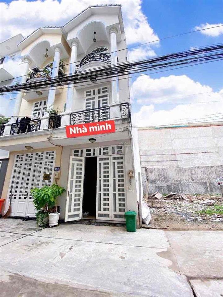 Nhà Cuối Phạm Hùng Nối Dài