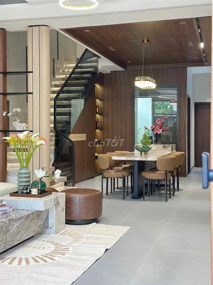 Bán nhà phố Hoà Xuân, Đà Nẵng