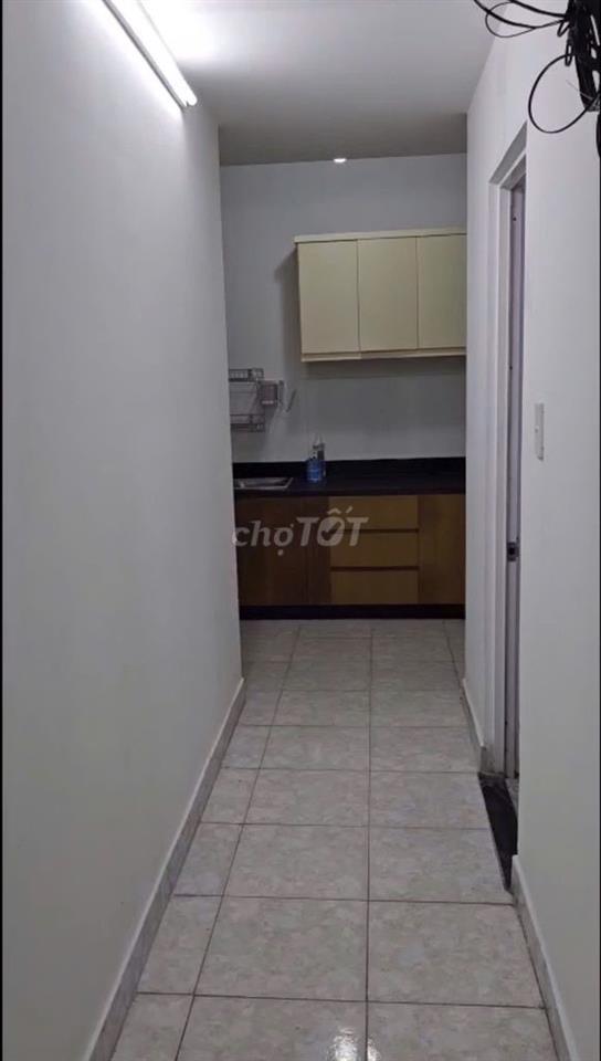 Chính chủ cho thuê 2pn lớn, CC khang gia gò vấp, cạnh thisomall