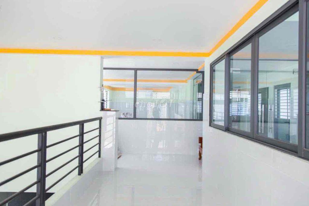 KTX NAM CAO CẤP