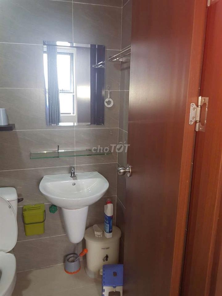 Share phòng master có toilet riêng chi NỮ
