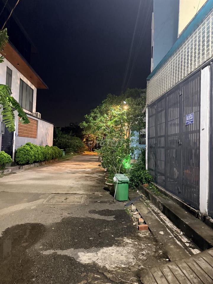 Nhà nguyên căn 3 phòng ngủ