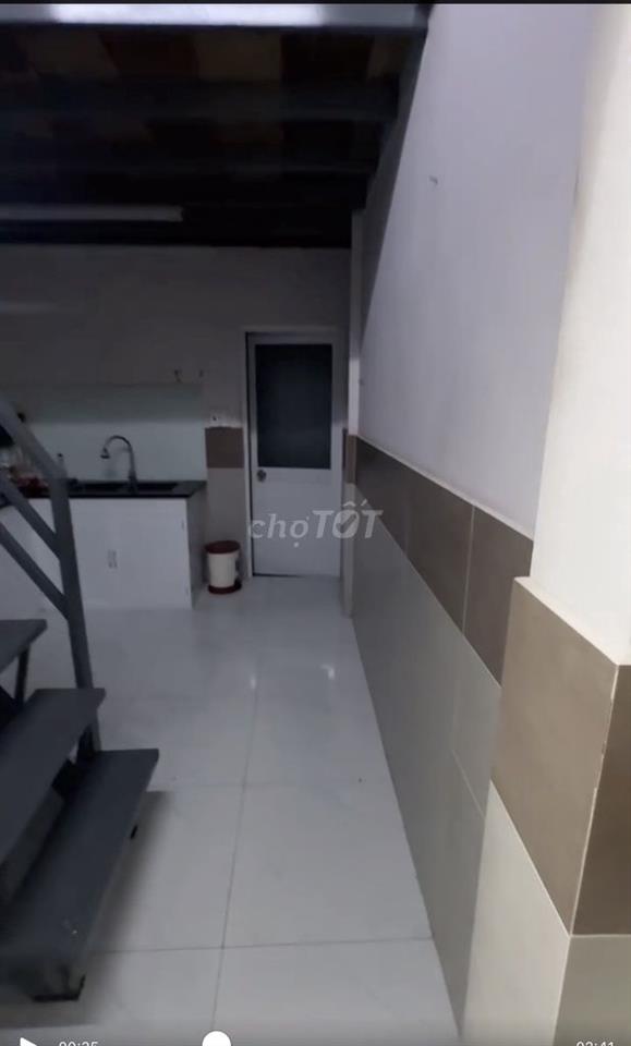 Cho thuê nhà hẻm 154 Nguyễn Biểu, Q5