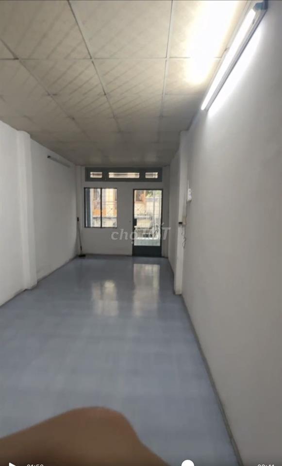 Cho thuê nhà hẻm 154 Nguyễn Biểu, Q5