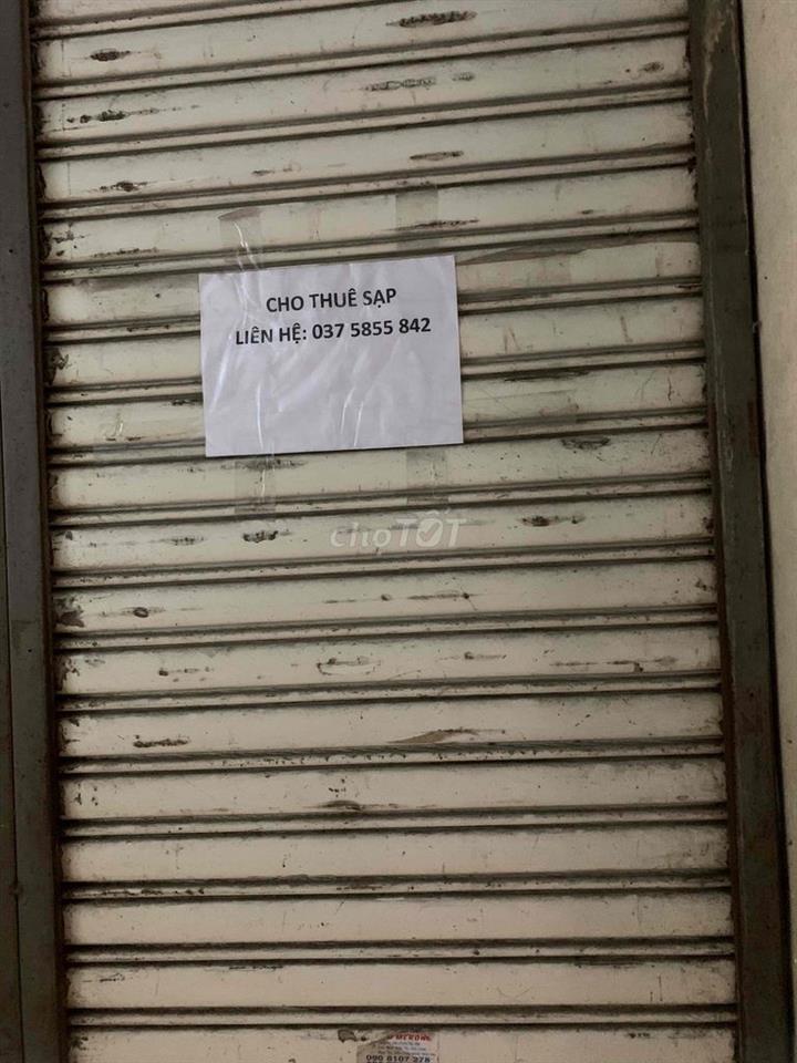 cho thuê sạp bán quan áo