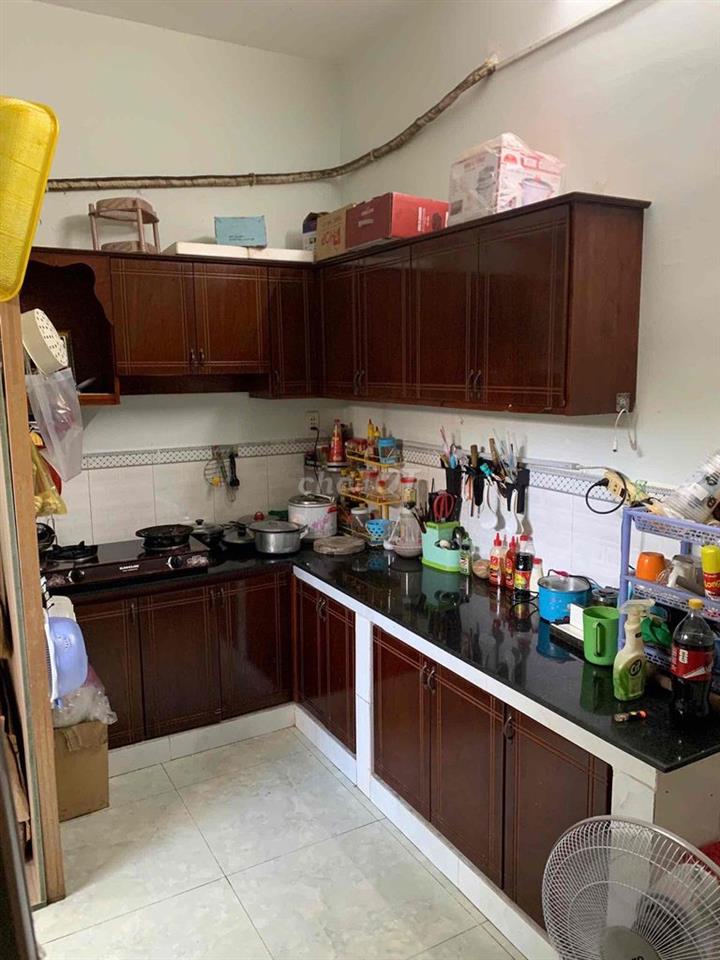 cần bán nhà 1 trệt 1 lầu