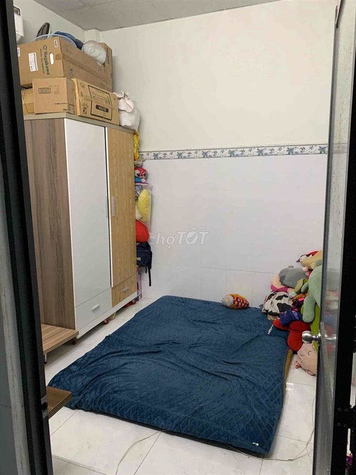 cần bán nhà 1 trệt 1 lầu