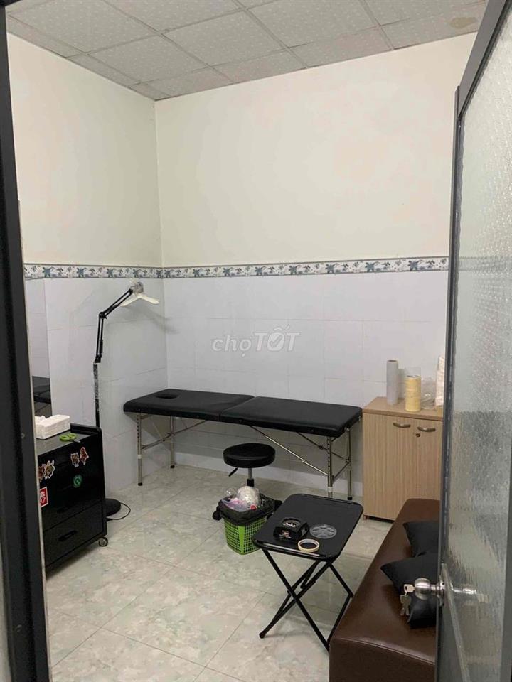 cần bán nhà 1 trệt 1 lầu