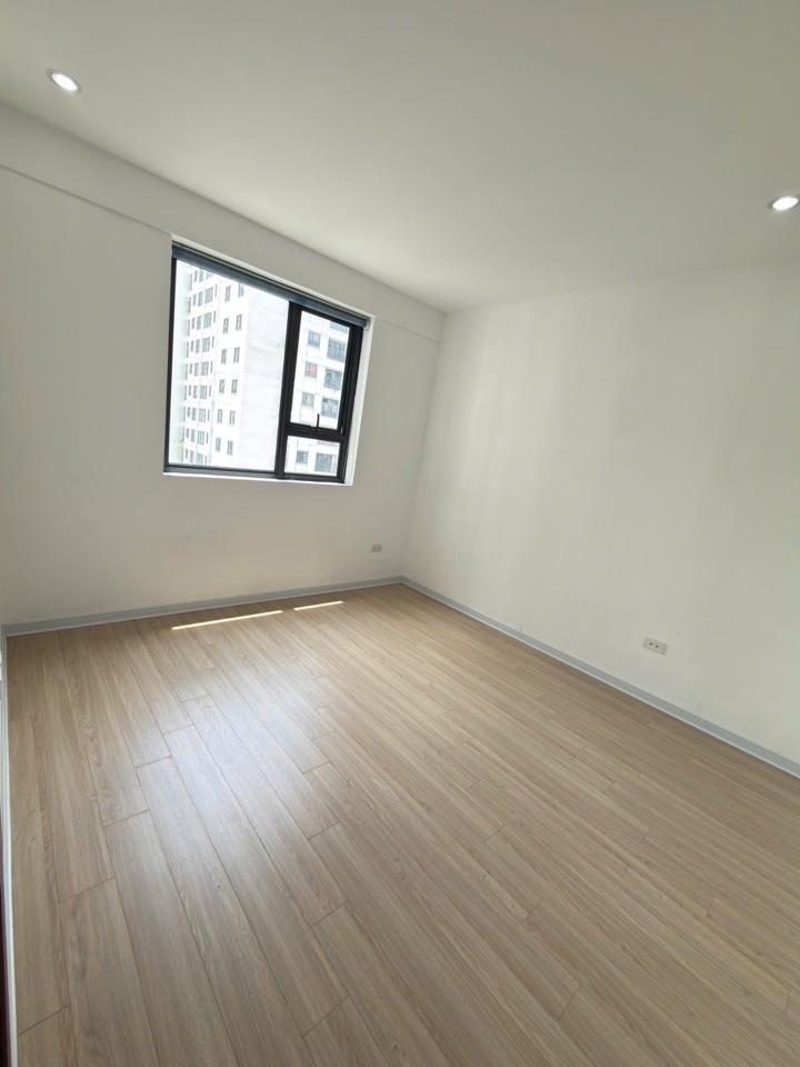 Bán gấp chung cư Green Star Phạm Văn Đồng 61m2 giá 5,7tỷ