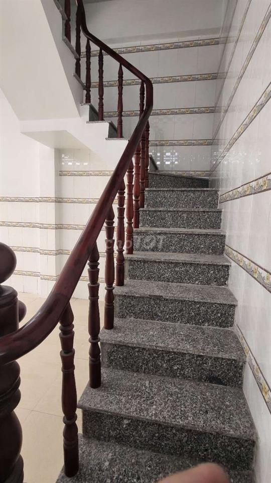NHÀ HẺM XE HƠI 4X17M 1 LẦU BTCT - đường Vĩnh Lộc sát Uỷ Ban Xã 