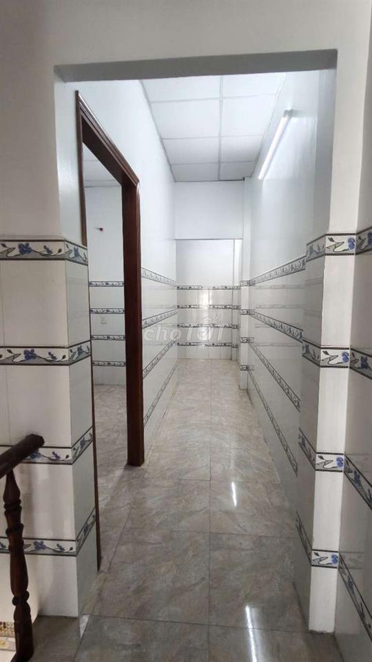 NHÀ HẺM XE HƠI 4X17M 1 LẦU BTCT - đường Vĩnh Lộc sát Uỷ Ban Xã 