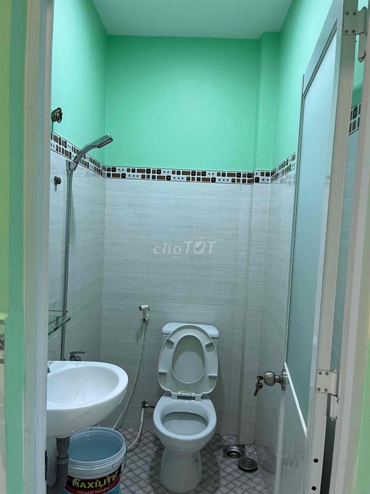 Bán 4 căn nhà hiện đang cho thuê 4,5 triệu/tháng