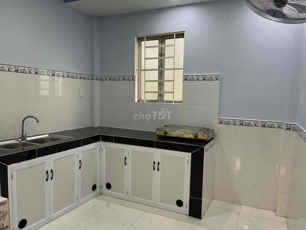 Bán 4 căn nhà hiện đang cho thuê 4,5 triệu/tháng