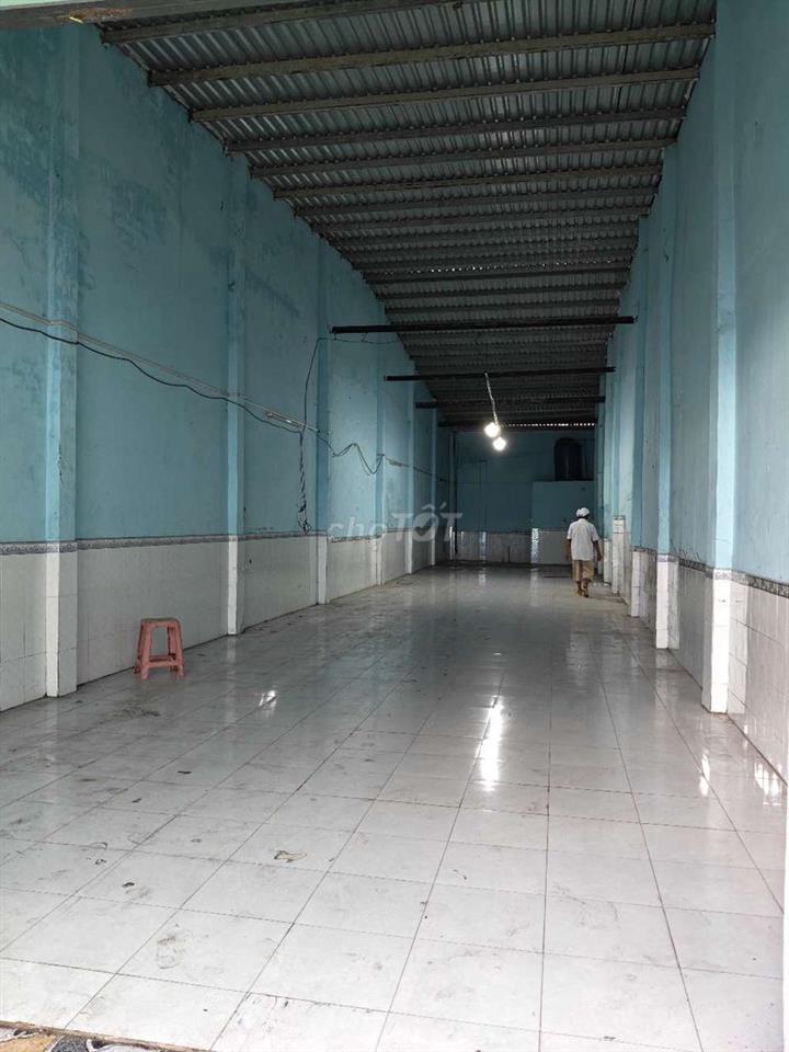 nhà/ kho 5x30 - Nền Gạch - Điện 3.fa