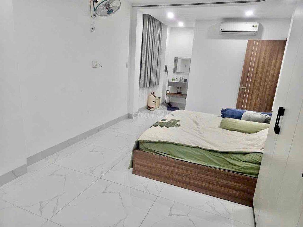 Cho thuê nhà nguyên căn full nội thất