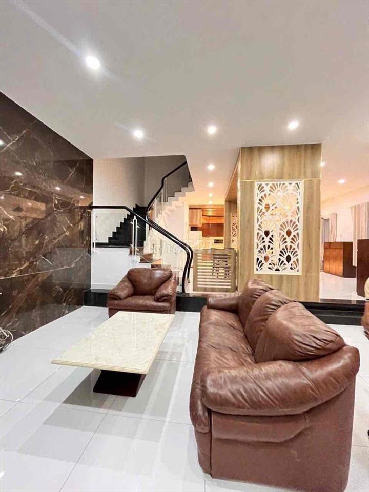 Cho thuê biệt thự khu ao sen tên lửa