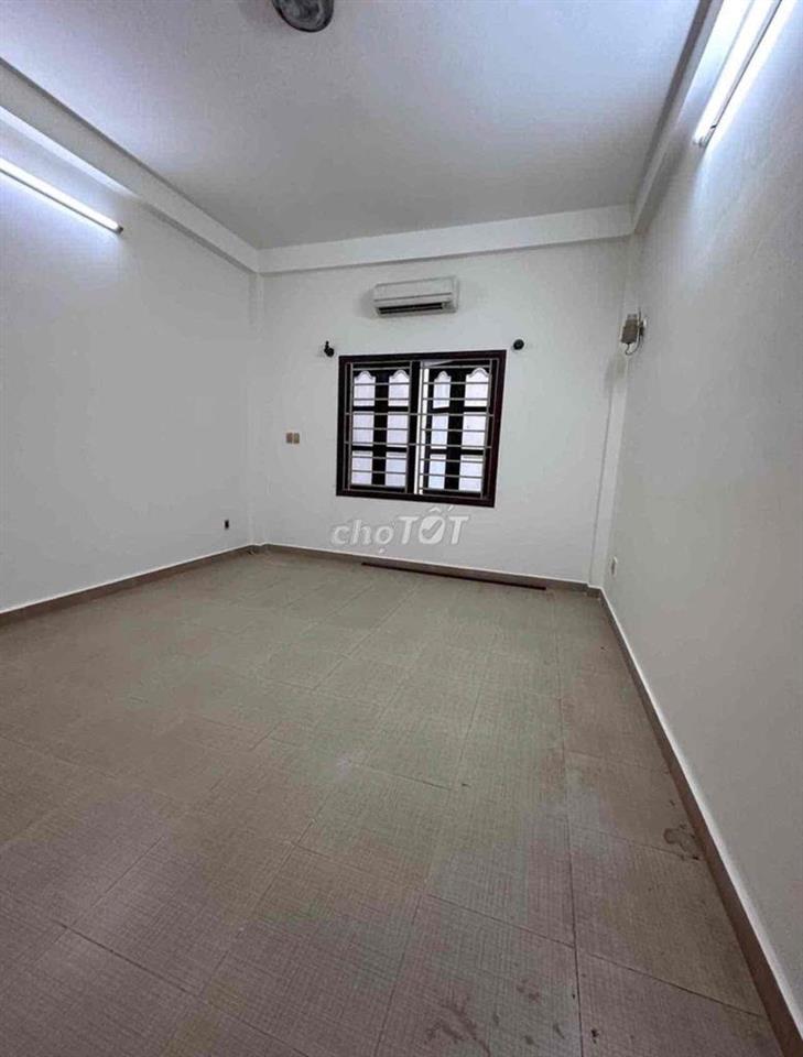 Nhà cho thuê MT số 32A, P. Bình Trị Đông B, B T