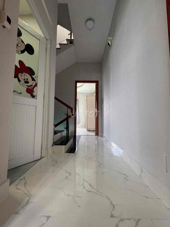 Nhà rẻ khu y tế kỹ thuật. khu Tên Lửa. P. Bình Trị Đông