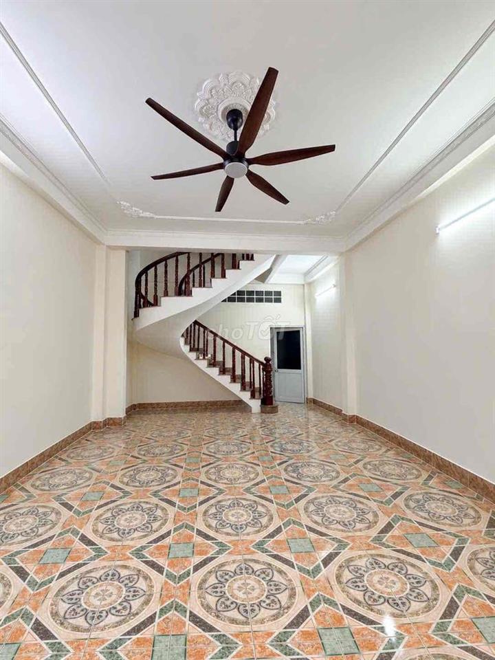 Cho thuê nhà nguyên căn mặt tiền đường số 53. Khu tên lửa. Bình